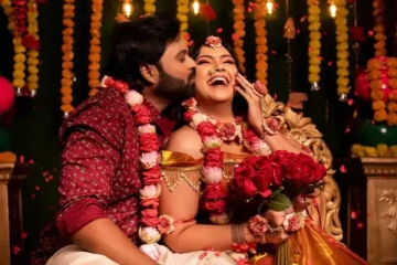 37 வயதில் பிரபல தொகுப்பாளரை கரம் பிடித்த சீரியல் நடிகை - ஃபோட்டோஸ் வைரல்!