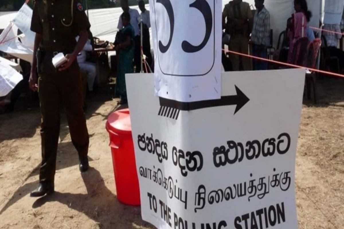 மாகாண சபைத் தேர்தலுக்கு முட்டுக்கட்டையாகும் சட்டச் சிக்கல்..! தேர்தல்கள் ஆணைக்குழு வெளியிட்ட தகவல் | Provincial Council Elections மாகாண சபைத் தேர்தலுக்கு முட்டுக்கட்டையாகும் சட்டச் சிக்கல்..! தேர்தல்கள் ஆணைக்குழு வெளியிட்ட தகவல் | Provincial Council Elections