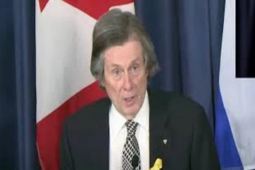 8 மணித்தியாலங்களில் 8 பேர் மீது துப்பாக்கிச்சூடு: ரொறன்ரோ மேயர் கண்டனம்