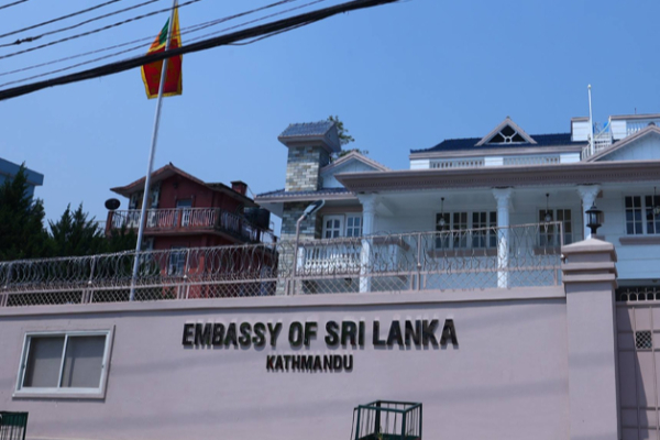 நேபாள தூதரகத்துக்கு சொந்தமான காணிக்குள் அத்துமீறல் | Encroachment On Nepalese Embassy Land