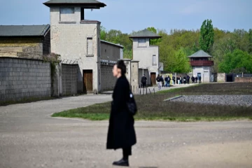 ஜேர்மனியில் 3,300 பேரின் கொலைக்கு உதவியதாக விசாரணைக்கு உட்படுத்தப்படும் 100 வயது நபர்