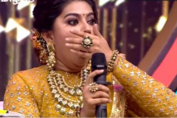 கதறி அழுது கொண்டே எழுந்து சென்ற நடிகை சினேகா.... பரபரப்பை ஏற்படுத்திய காட்சி