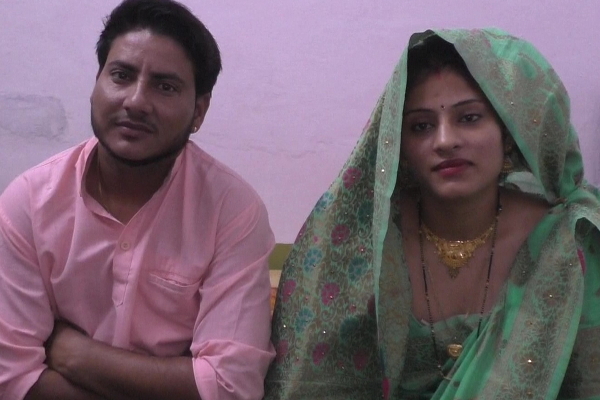 மாணவியுடன் காதல்: திருமணம் செய்ய ஆணாக மாறிய ஆசிரியை! | Teacher Gender Operation To Marry His Student