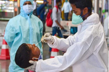 தமிழகத்தில் அதிகரிக்கும் கொரோனா தொற்று - ஒரே நாளில் 596 பேர் பாதிப்பு