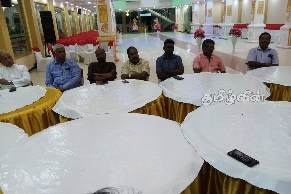 தமிழ்த்தேசிய அரசியல் கட்சிகளின் தலைவர்களுக்கும் கருத்தியலாளர்களுக்கும் இடையே முக்கிய சந்திப்பு (Photos) | A Solution To The National Ethnic Problem Colombo தமிழ்த்தேசிய அரசியல் கட்சிகளின் தலைவர்களுக்கும் கருத்தியலாளர்களுக்கும் இடையே முக்கிய சந்திப்பு (Photos) | A Solution To The National Ethnic Problem Colombo
