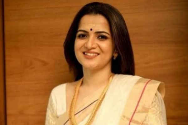 சன் டிவி சீரியலில் விஜய் டிவி தொகுப்பாளினி திவ்யதர்ஷினி.. பலரும் பார்த்திராத காட்சி | Star Vijay Dhivyadharshini Acted In Sun Tv Serial சன் டிவி சீரியலில் விஜய் டிவி தொகுப்பாளினி திவ்யதர்ஷினி.. பலரும் பார்த்திராத காட்சி | Star Vijay Dhivyadharshini Acted In Sun Tv Serial