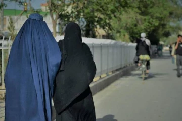 ஆப்கானில் ஐ.நா.பெண் ஊழியர்களுக்கு தலீபான்கள் பிறபித்த உத்தரவு!