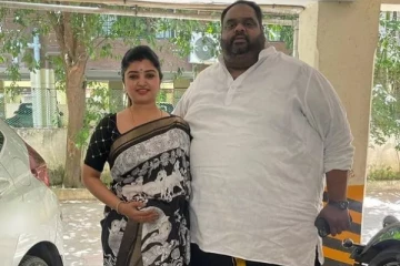 உங்களை மறுபடியும் ஏமாத்திட்டோம் - நடிகை மகாலட்சுமி கணவர் திடீர் பதிவு!