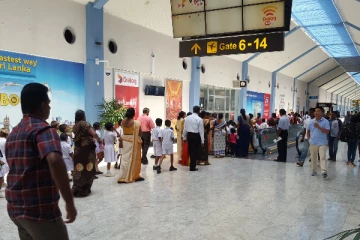 வெளிநாட்டில் இருந்து திரும்பும் இலங்கை மக்களுக்கு தடுப்பூசி தொடர்பில்... முக்கிய அறிவிப்பு