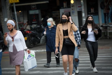 இங்கிலாந்தில் வருகிற 19-ந்தேதி முதல்  மாஸ்க்  கட்டாயமில்லை!