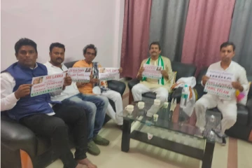 இலங்கையில் ஈழம் அமைய இந்திய அரசின் ஆதரவுக்கோரி தீர்மானம் நிறைவேற்றம்