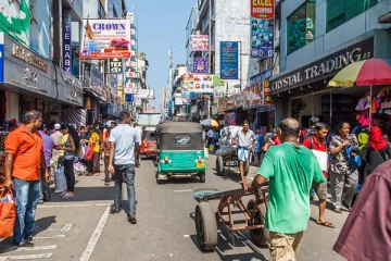 கொழும்பில் தமிழ் வர்த்தகர்களை அச்சுறுத்திய நபரொருவர் கைது