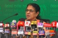 ඉන්න ජනාධිපතිවරයා තඹුත්තේගම යනකොට එයාගේ මේ වාහන ගෙදර තියලා බස් එකේ ද දන් නෑ යන්නේ, ආණ්ඩුවට රනිල් ෆෝබියාවක් හැදිලා තියෙන්නේ පලු අරින තලතා
