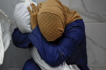 யுத்தத்தின் வலியை சுட்டும் புகைப்படத்துக்கு கிடைத்தவிருது!