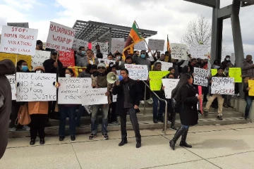 கனடாவில் வீதிக்கு இறங்கிய இலங்கையர்கள்!