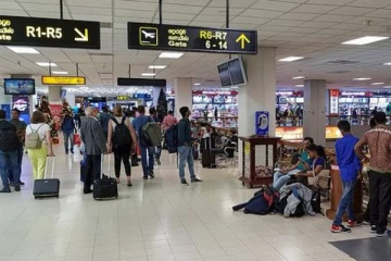 கட்டுநாயக்க விமான நிலையத்தில் வைத்து வெளிநாட்டு பிரஜை அதிரடி கைது!