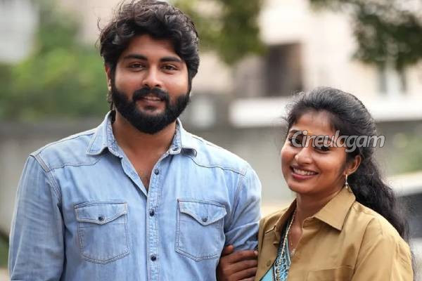 எட்டி உதைத்ததில் கீழே விழுந்து தலையிலும், கையில் செம அடி... வீரா சீரியல் நடிகையின் வீடியோ | Veera Serial Actress Struggle In Shooting Spot எட்டி உதைத்ததில் கீழே விழுந்து தலையிலும், கையில் செம அடி... வீரா சீரியல் நடிகையின் வீடியோ | Veera Serial Actress Struggle In Shooting Spot