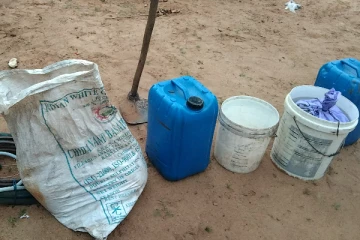 நெத்தலியாற்றுப் பகுதியில் கொடாவுடன் இருவர் கைது(Photo)