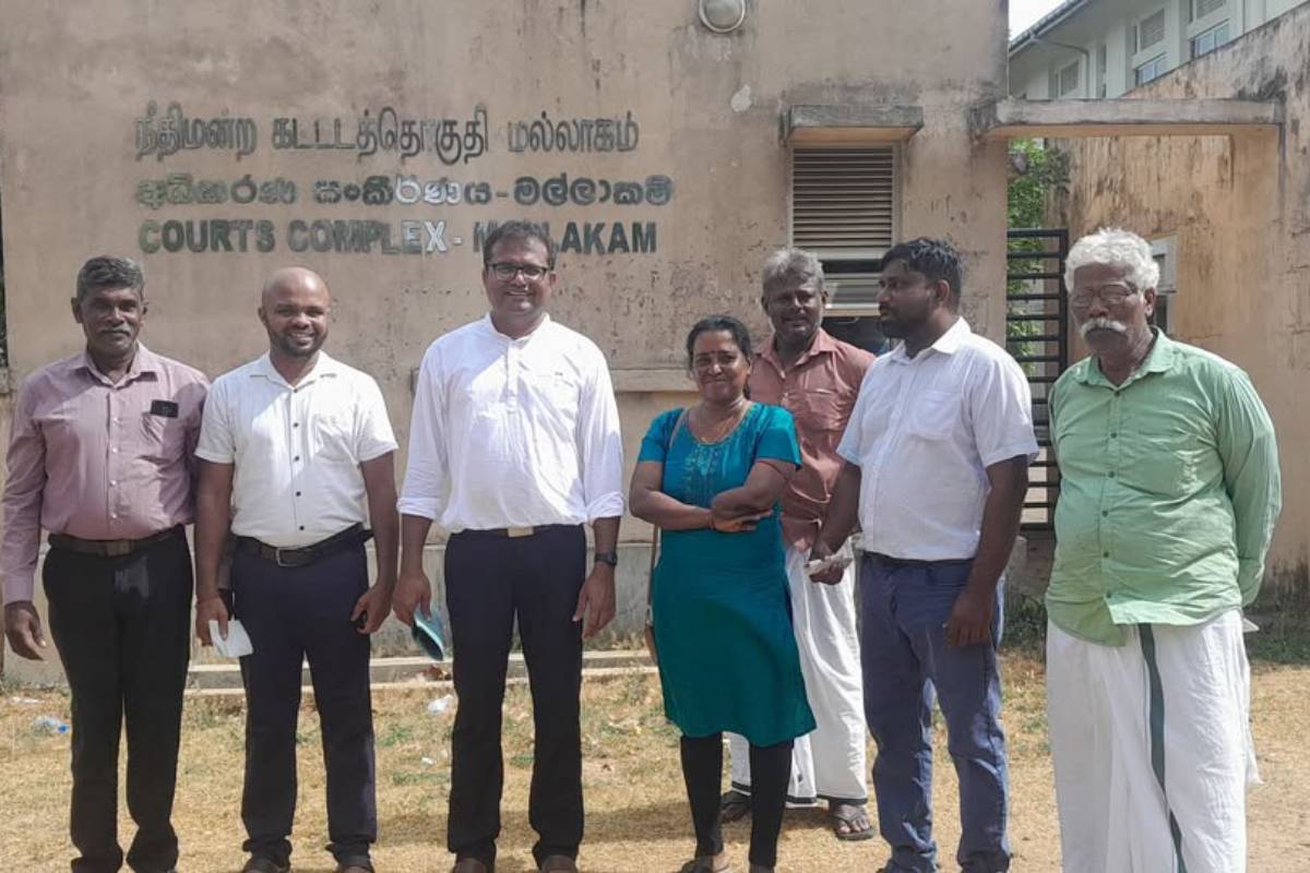 வலி. கிழக்கு தவிசாளர் உள்ளிட்டோருக்கு பிடியாணை! நீதிமன்றின் உத்தரவு | Arrest Warrant Withdrawal Of Vali East Ps Chairman வலி. கிழக்கு தவிசாளர் உள்ளிட்டோருக்கு பிடியாணை! நீதிமன்றின் உத்தரவு | Arrest Warrant Withdrawal Of Vali East Ps Chairman