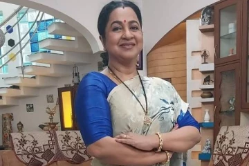 ராடான் மீடியா தயாரிப்பில் நடிகை ராதிகா சரத்குமார் தயாரிக்கும் புதிய தொடர்... மீண்டும் சன் டிவி பக்கம் வந்தாரா?