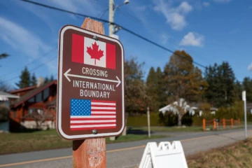 அமெரிக்காவிலிருந்து சட்டவிரோதமாக கனடாவிற்கு பிரவேசித்த மூவர் கைது