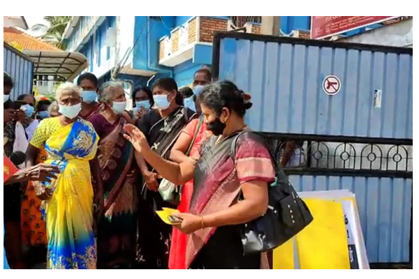 நீதி கோரி திருமலை மனித உரிமைகள் ஆணைக்குழு முன் உறவுகள் போராட்டம் (படங்கள்) | Relations Struggle Human Rights Commission