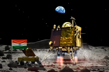 நிலவில் வெற்றிகரமாக தரையிறங்கிய சந்திரயான்-3 அடுத்து என்ன செய்யும்? ரோவர் எப்போது தரையிறங்கும்?