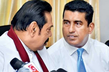 மயிரிழையில் தப்பிய மஹிந்த ராஜபக்க்ஷ மற்றும் ஜோன்ஸ்டன்!