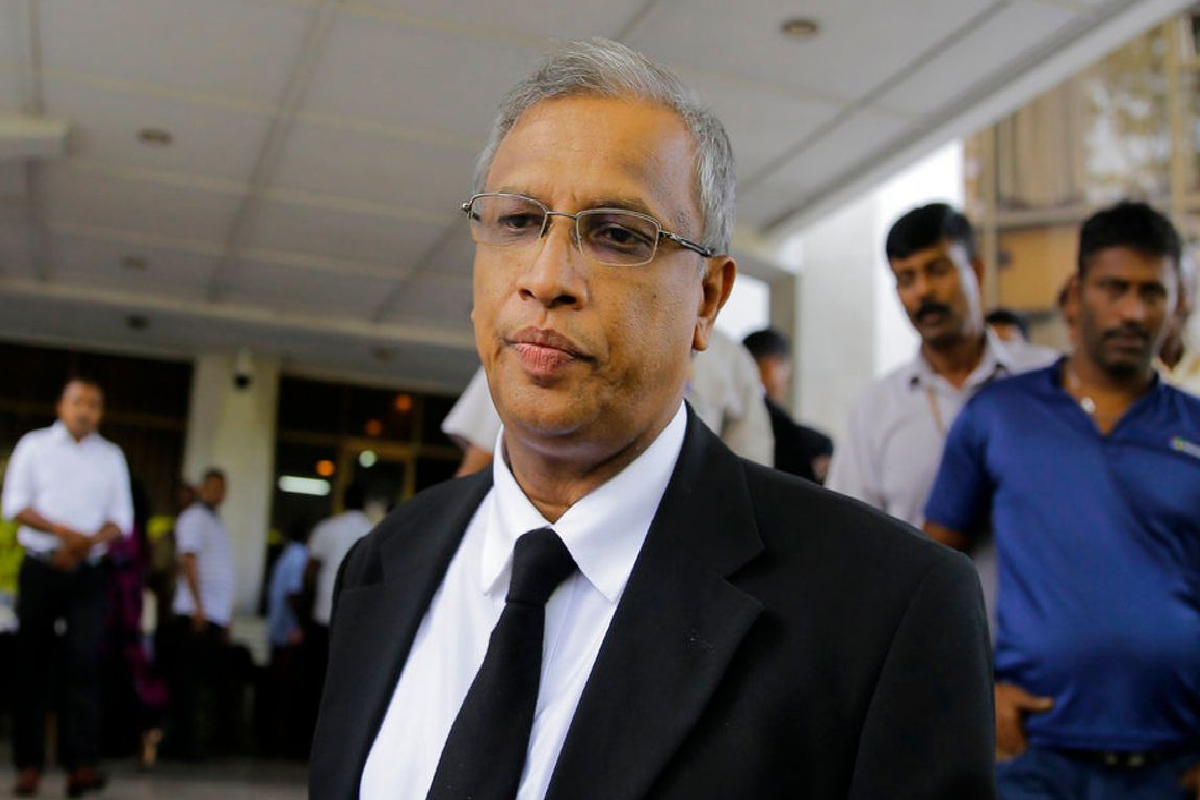 யாழில் படுகொலை செய்யப்பட்ட விரிவுரையாளர் கைப்பட எழுதிய ஆவணங்கள் ; பொலிசாரிடம் சமர்ப்பிக்க நடவடிக்கை | Documents Handwritten Lecturer Murdered Jaffna