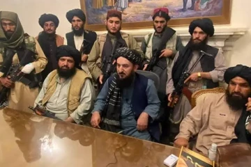 அரசு ஆண் ஊழியர்கள் தாடி வளர்க்காமல் அலுவலகத்திற்கு வரக்கூடாது - தாலிபான் அரசு உத்தரவு