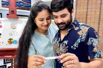 கர்ப்பமாக இருக்கும் கனிகா, அழகாக நடந்த 5வது மாத நிகழ்ச்சி... குவியும் வாழ்த்துக்கள்