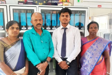 உயர்தரப் பரீட்சையில் யாழ் மாவட்ட ரீதியில் முதலிடம் பெற்ற மாணவன்