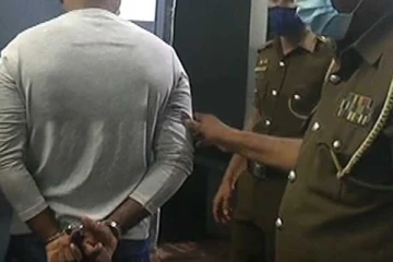 யாழில் இரவோடிரவாக கைதான இருவர் ; சிக்கவைத்த இரகசிய தகவல்