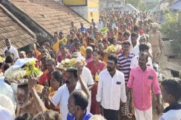 100 ஆண்டுகளுக்கு பின் கோவிலுக்கு சென்று வழிப்பட்ட பட்டியலின மக்கள்