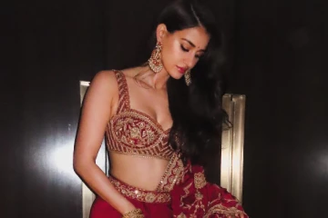 கங்குவா ஹீரோயின் திஷா பாட்னியின் ஹாட் போட்டோஷூட்