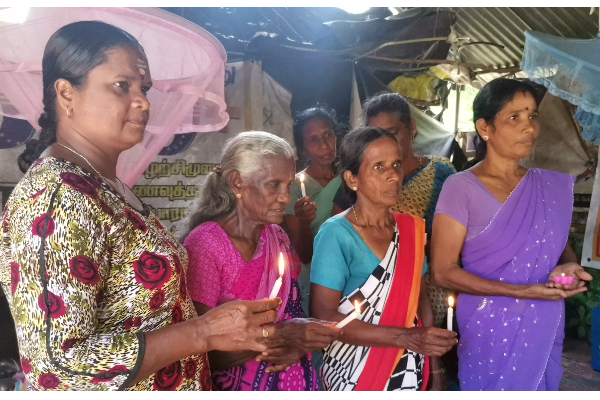 யாழ்.பொது நூலக அழிப்பு ஒரு இனப்படுகொலை: காணாமல் ஆக்கப்பட்டோரின் உறவுகள்  (Photos) | Gajendrakumar Should Call For A Referendum