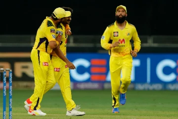 முடக்கிய மும்பை அணி : கர்ஜிக்கும் சென்னை சிங்கங்கள்  வெற்றி யாருக்கு ?