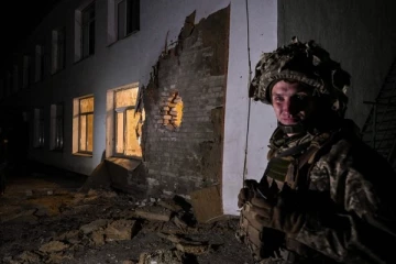 ராணுவத்தினருக்கும் ரஷ்ய ஆதரவாளர்களுக்கும் இடையே மோதல்! போர் பதற்றத்தை மீண்டும் தூண்டிய துப்பாக்கி சூடு