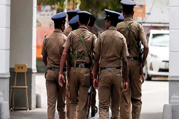 வேகமெடுக்கும் விசாரணை :வீடுகளை மூடிவிட்டு மனைவி பிள்ளைகளுடன் தப்பியோடும் பாதாள உலக கும்பல் | Many Powerful Names In The South