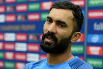 உங்களை நீங்கள் நம்பினால் அனைத்தும் வந்து சேரும்! கெத்து காட்டும் தினேஷ் கார்த்திக்