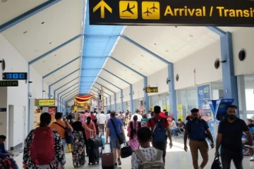 கடந்த 24 மணித்தியாலங்களில் வெளிநாடுகளிலிருந்து நாடு திரும்பிய 37 பேருக்கு கோவிட்