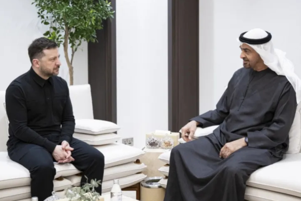 ஜெலென்ஸ்கிக்கு அதிர்ச்சி கொடுத்த ஈரான்! முற்றாக மறுக்கும் உக்ரைன் | Iran Strike On Ukrainian Defence Site In Dubai ஜெலென்ஸ்கிக்கு அதிர்ச்சி கொடுத்த ஈரான்! முற்றாக மறுக்கும் உக்ரைன் | Iran Strike On Ukrainian Defence Site In Dubai