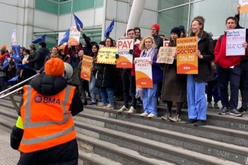 பிரித்தானியாவில் ஜூனியர் டாக்டர்கள் 72 மணி நேரம் வேலைநிறுத்தம்!