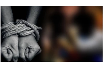 ம.பி.யில் பயங்கரம் - பழங்குடி இளைஞரை துடிக்க துடிக்க உடல் தோலை உரித்த கொடூர போலீசார்...!