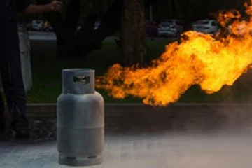 இலங்கையில் ஒரே நாளில் 10 இடங்களில் கேஸ் சிலிண்டர்கள் வெடிப்பு!