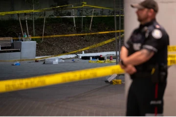 டொரண்டோவில் சக்கர நாற்காலியில் இருந்தவர் மீது கொடூர துப்பாக்கிச்சூடு