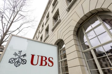 பிரபல சுவிஸ் வங்கி வீழ்ச்சி தொடர்பில் விசாரணை: சுவிஸ் நாடாளுமன்றம் முடிவு