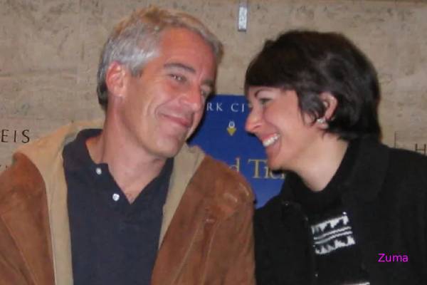 மோசமான பெண் ஒருவருடன் அருவருப்பான செயலில் பிரித்தானியப் பிரதமர் ஒருவர்: சூடுபிடிக்கும் எப்ஸ்டீன் விவகாரம் | Former British Prime Minister Involved