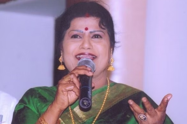 சமந்தாவின் கவர்ச்சி பாடலுக்கு மோசமாக விமர்சித்த பிரபலம்... என்ன சொன்னார் தெரியுமா? | Singer L R Eswari Criticized Samantha Song