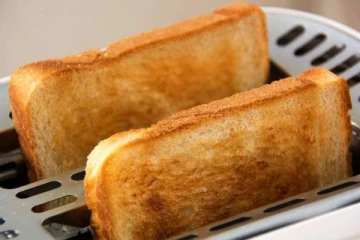 நீரிழிவு நோயாளிகள் பிரட்ல ஏன் வொயிட் பிரட் கண்டிப்பா சாப்பிடக்கூடாது? தெரிஞ்சிக்கோங்க... இனி சாப்பிடாதீங்க...